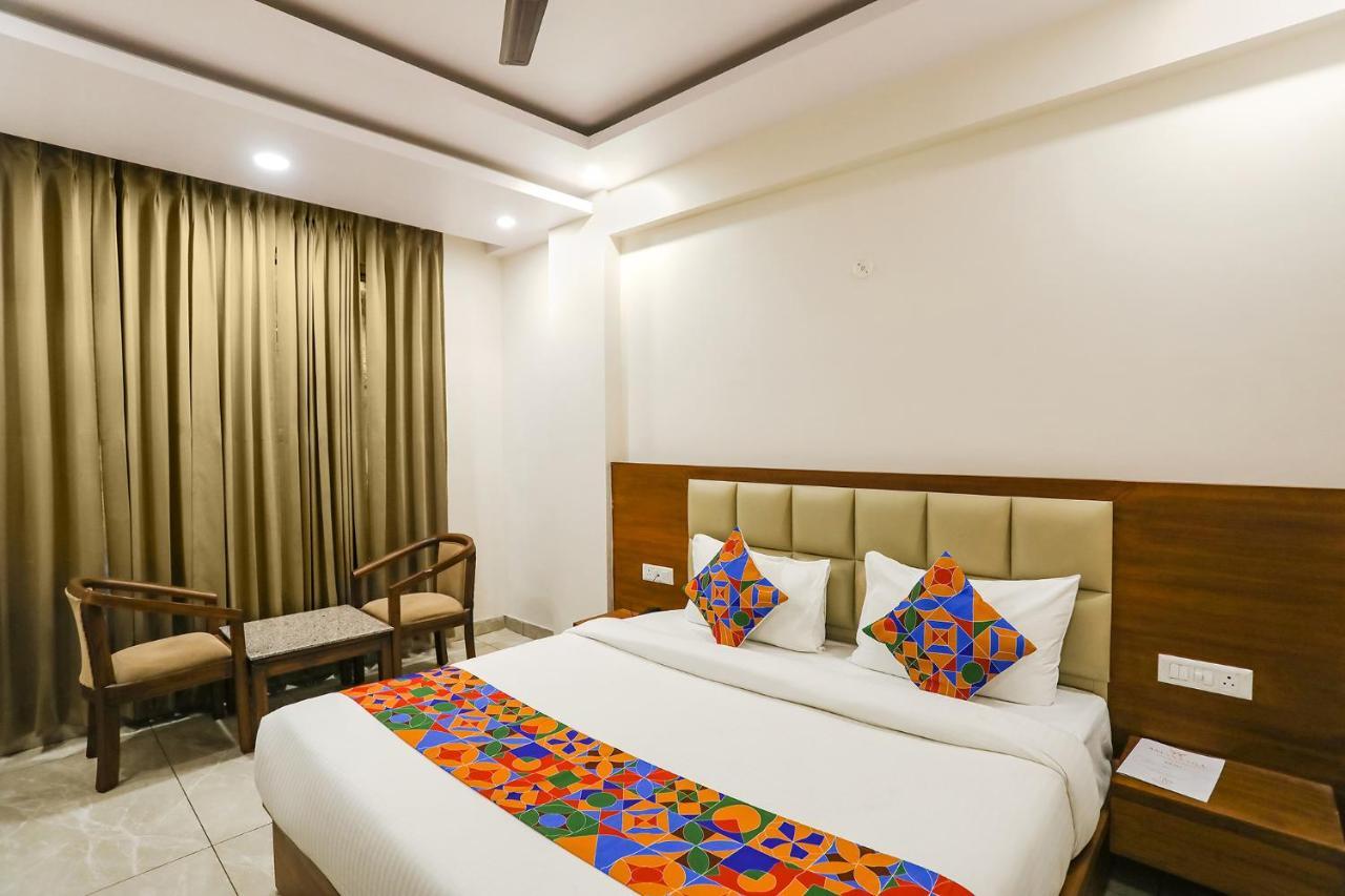 לקנאו Fabhotel Aman Sara מראה חיצוני תמונה
